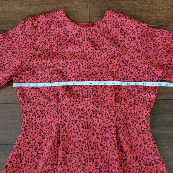 Vtg 80s Nicole Blake Petites Peplum Button Back Silky Blouse Red & Black Size 6P - Picture 8 of 10